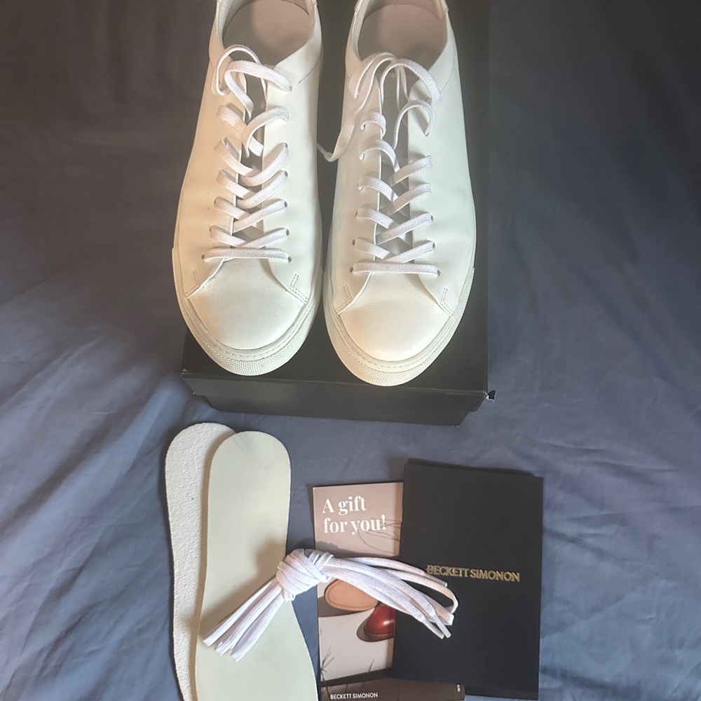 NWT Beckett Simonon Reid Leather Sneakers